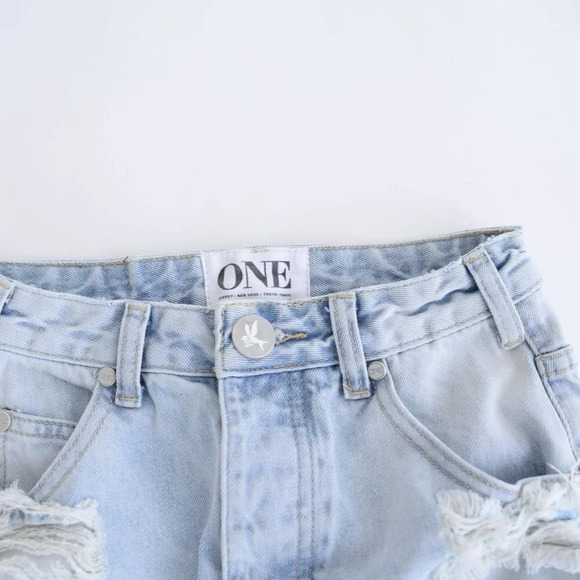 One Teaspoon Light Wash Distressed High Waist Long Rise  Fitted Mini Denim 24 - Picture 8 of 12